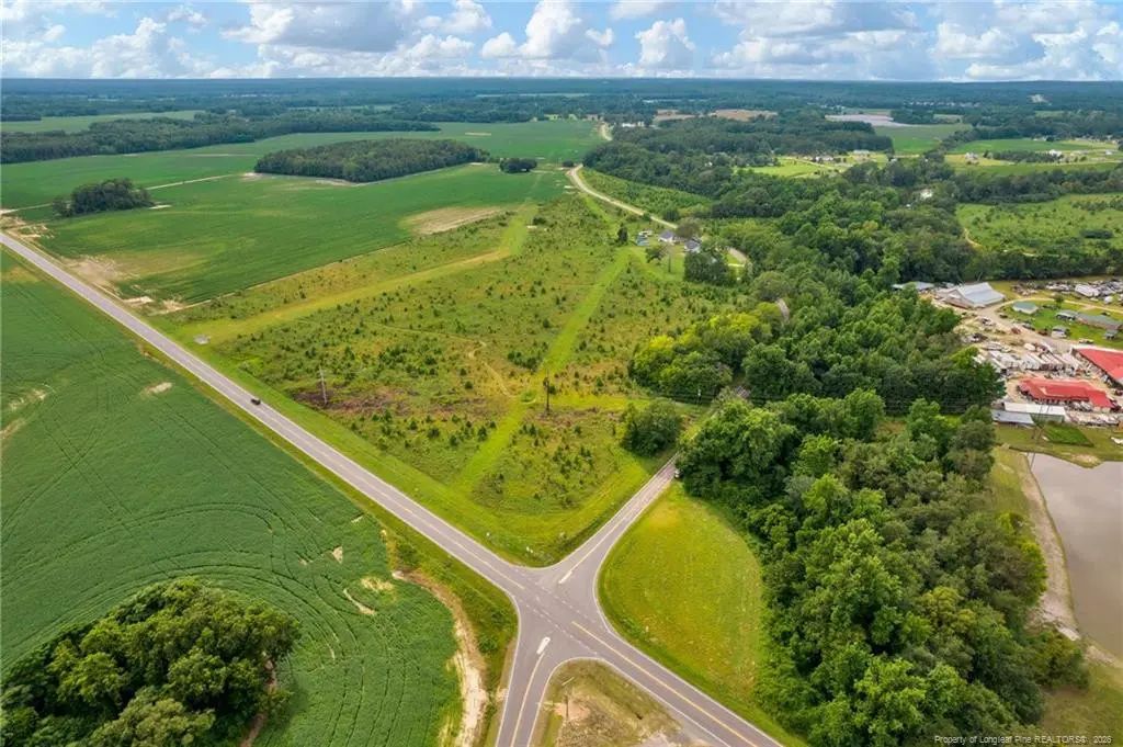 Wallace Mclean Road, Raeford
