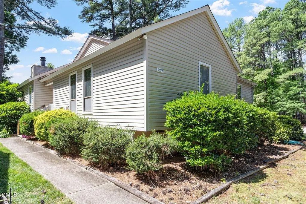 129 Lake Pine Drive, Cary