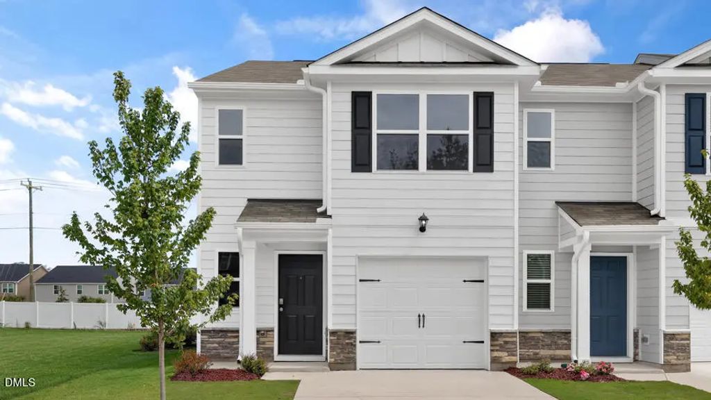 543 Stream Walk Crossing, Wendell