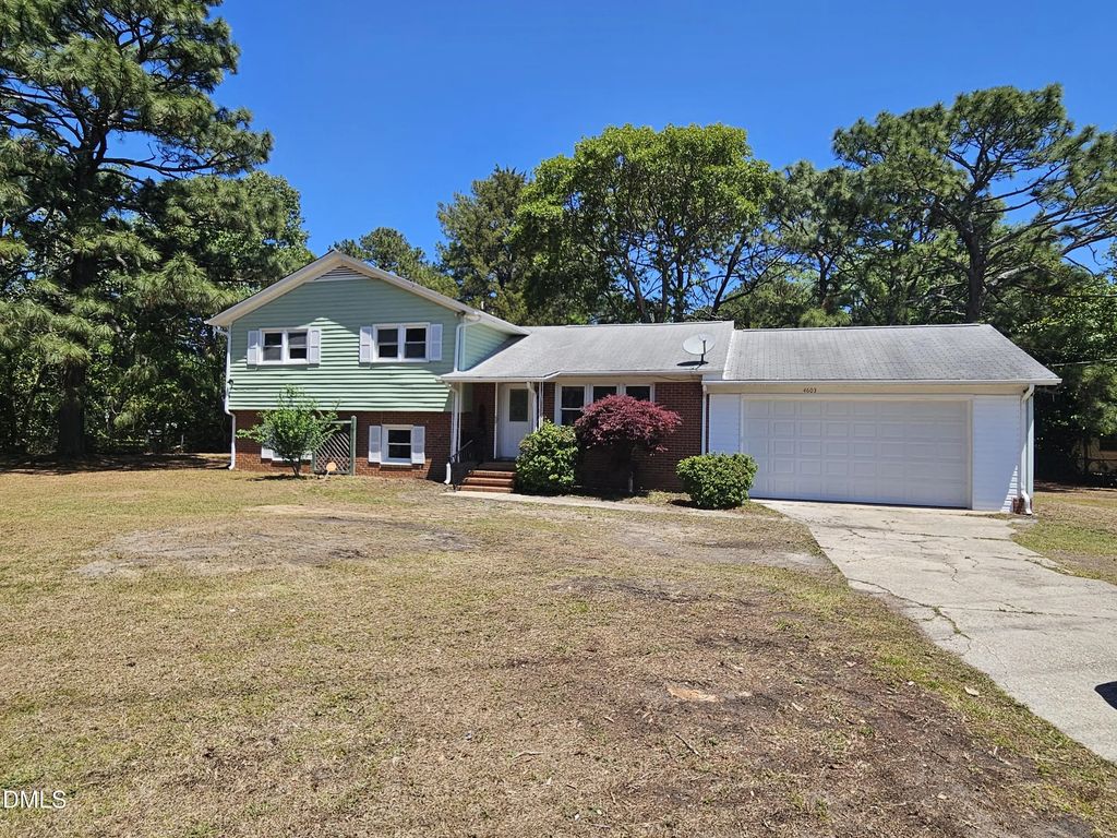 4603 Rosehill Road, Fayetteville