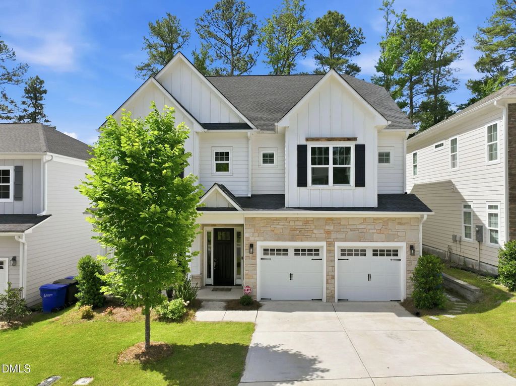 505 Kings Lake Way, Durham