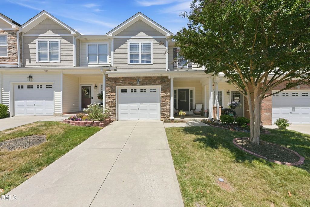 4019 Comrie Lane, Burlington