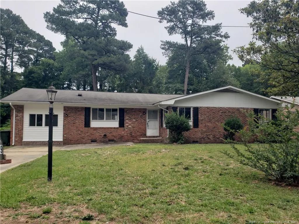 1939 Ashton Road, Fayetteville