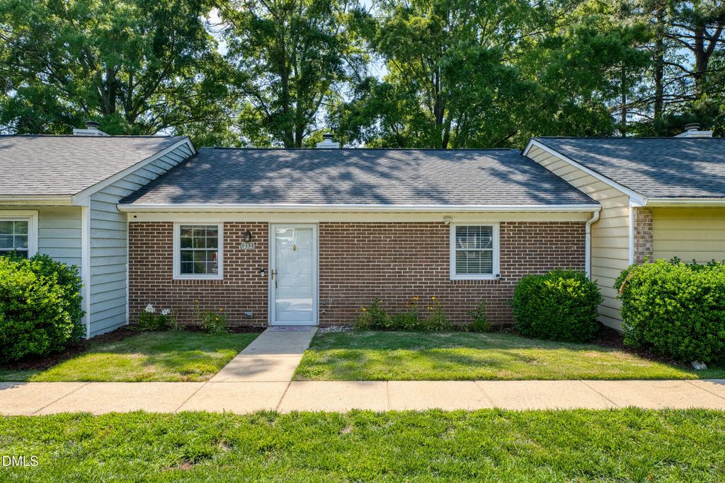 212 Kentucky Drive, Garner