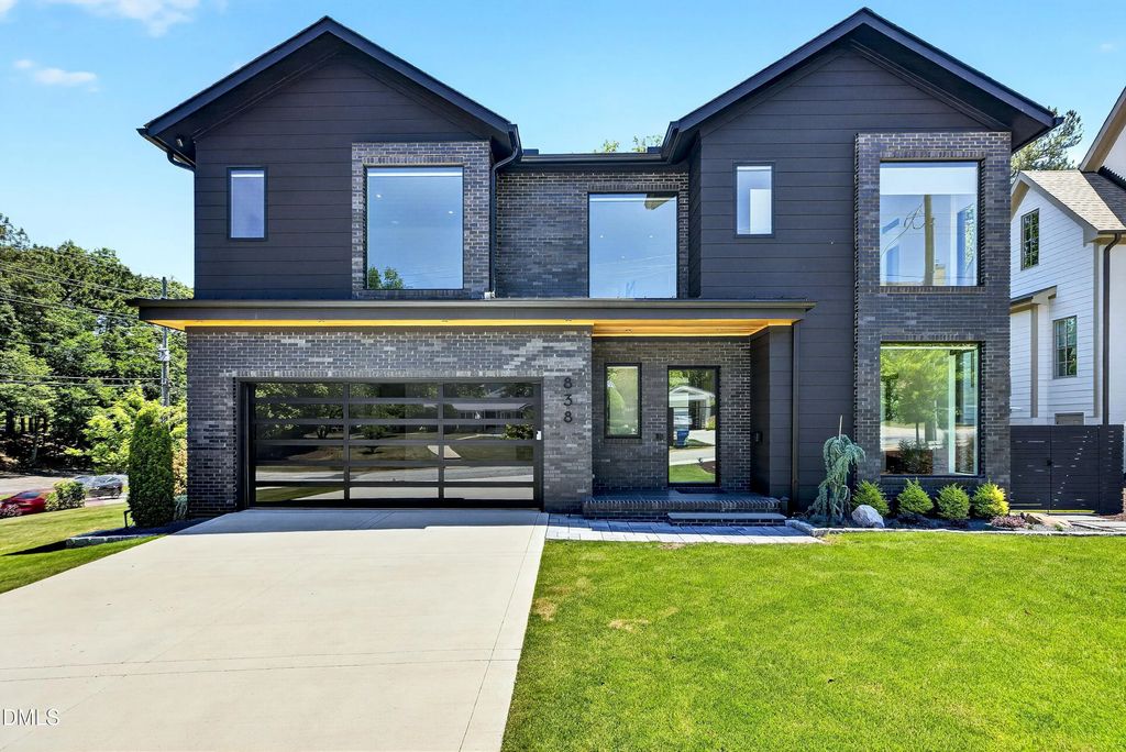 838 Woodburn Road, Raleigh