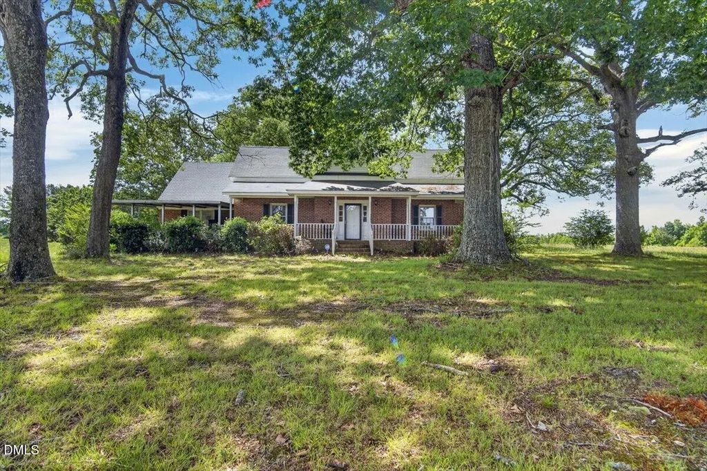 3916 U.s. 401 Highway N, Louisburg