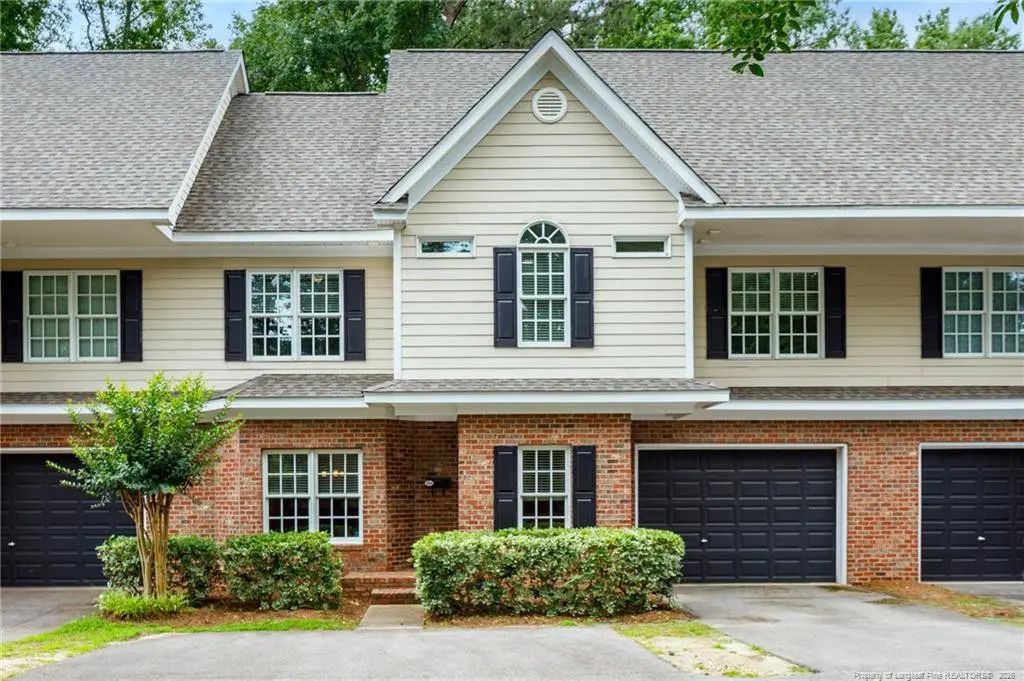 320 Glenburney Drive 104, Fayetteville