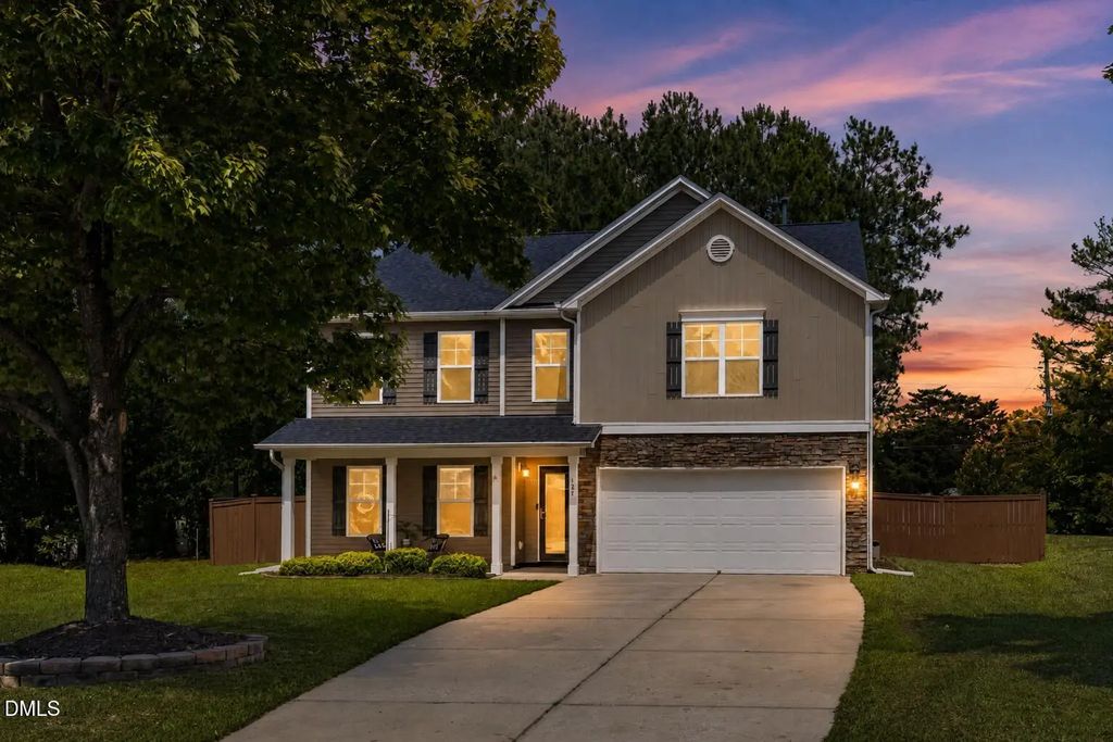 127 Gatewood Ridge Court, Garner