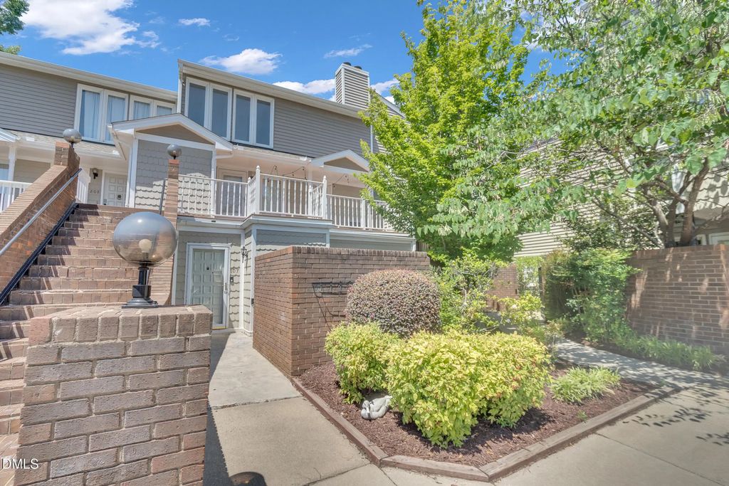 7010 Sandy Forks Road 106, Raleigh