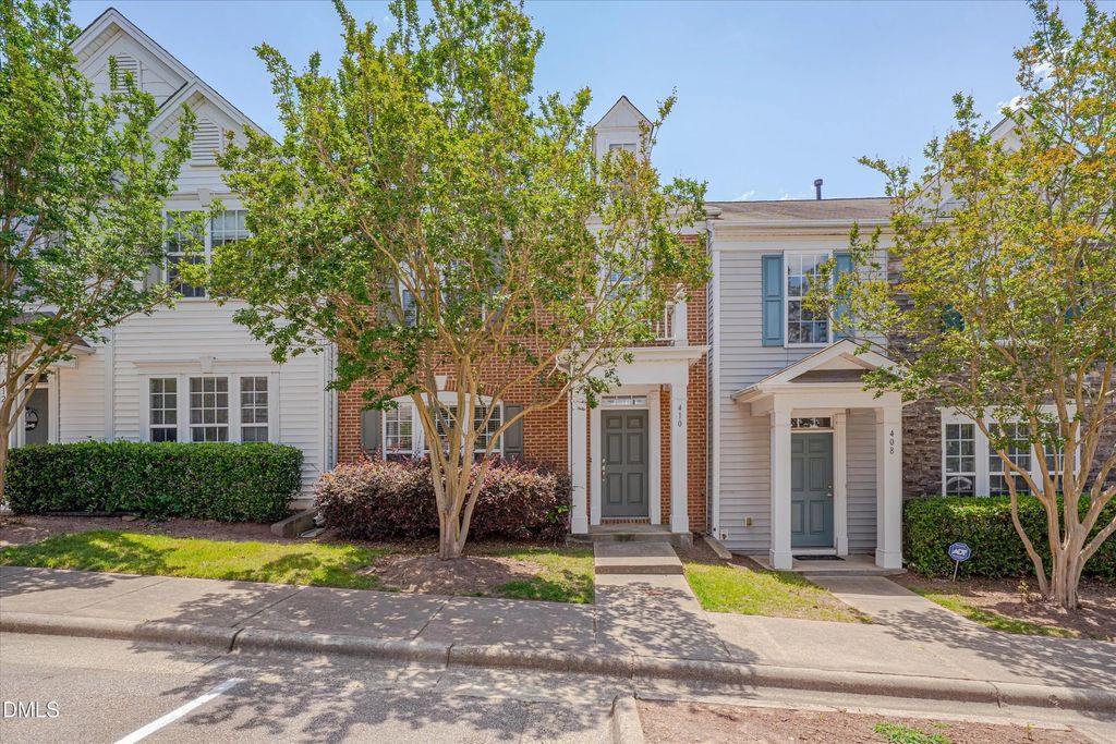 410 Walnut Woods Drive, Morrisville