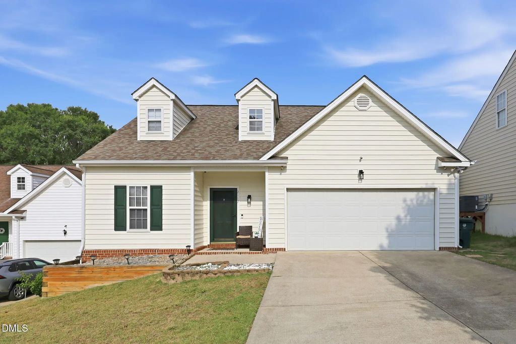 2117 Castle Pines Drive, Raleigh