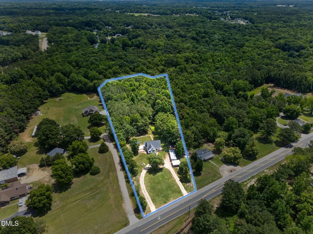 5917 Rock Service Station Road, Raleigh