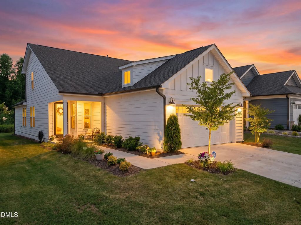 90 Shadowbrook Trail, Clayton