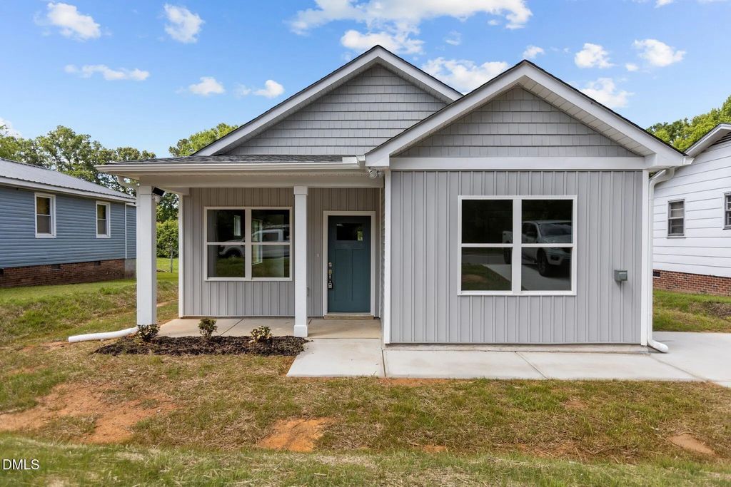 608 E Granville Street, Dunn