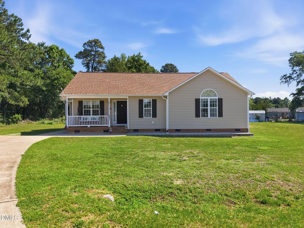 6821 Flying Eagle Court, Wendell