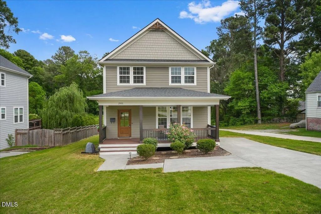 2931 Chapel Hill Road, Durham