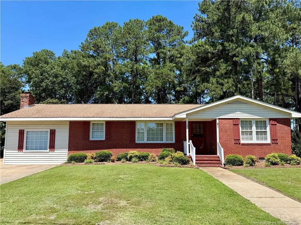 105 Fuller Avenue, Lumberton