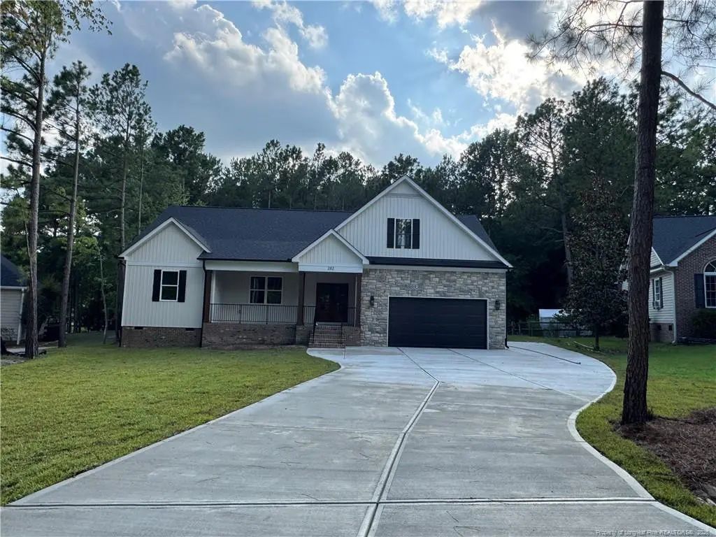 282 Pineridge Cove, Sanford