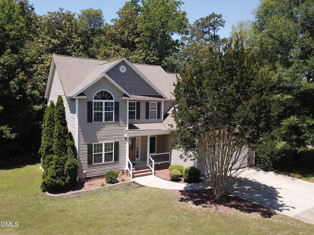 220 Langdon Pointe Drive, Garner