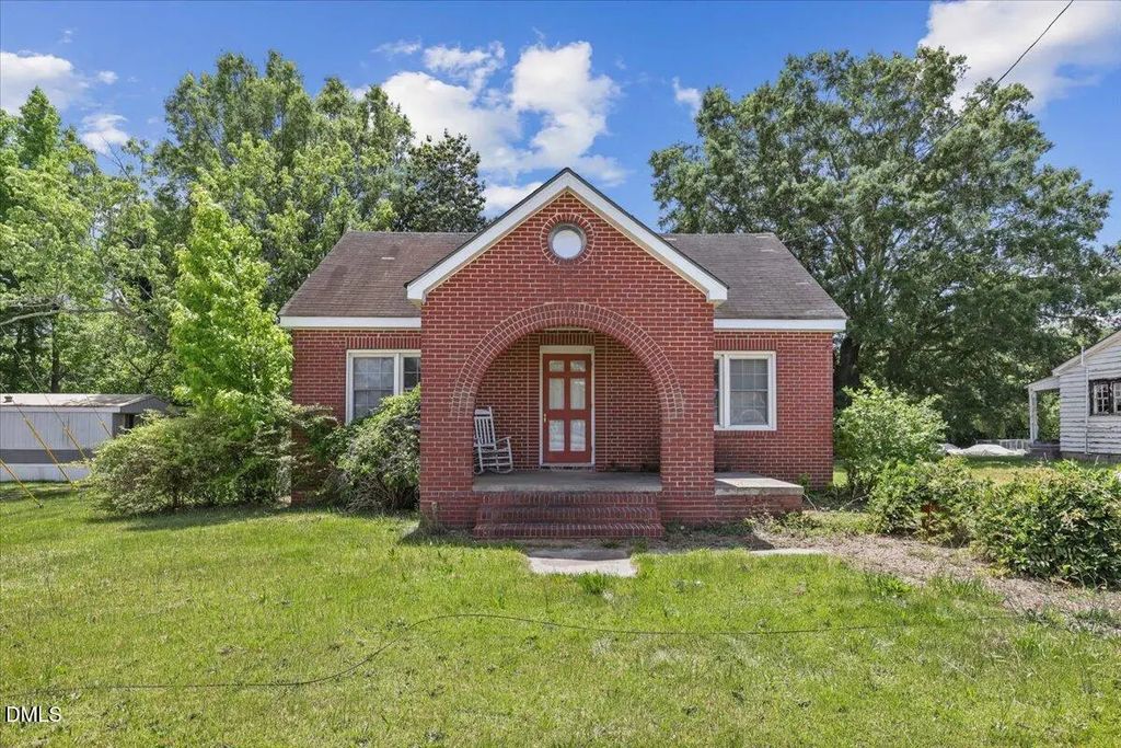 2213 Hunter Hill Road, Rocky Mount
