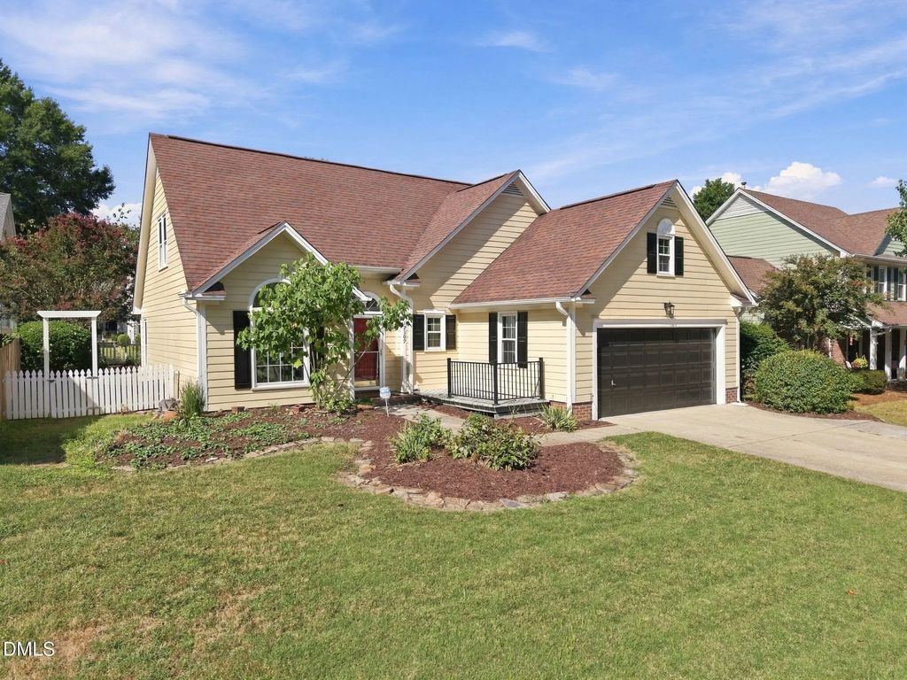 12309 Harcourt Drive, Raleigh