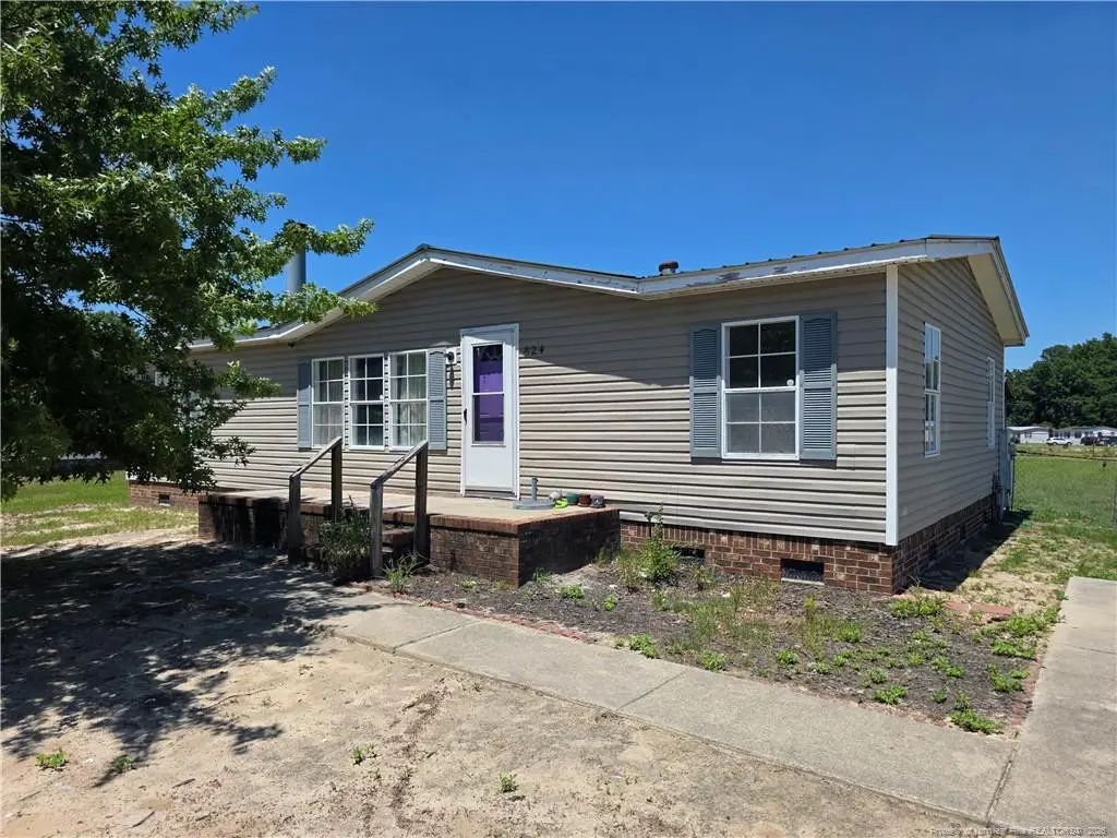 824 Blue Road, Parkton