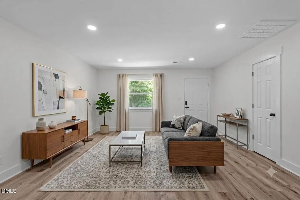 504 Tuliptree Road, Hillsborough