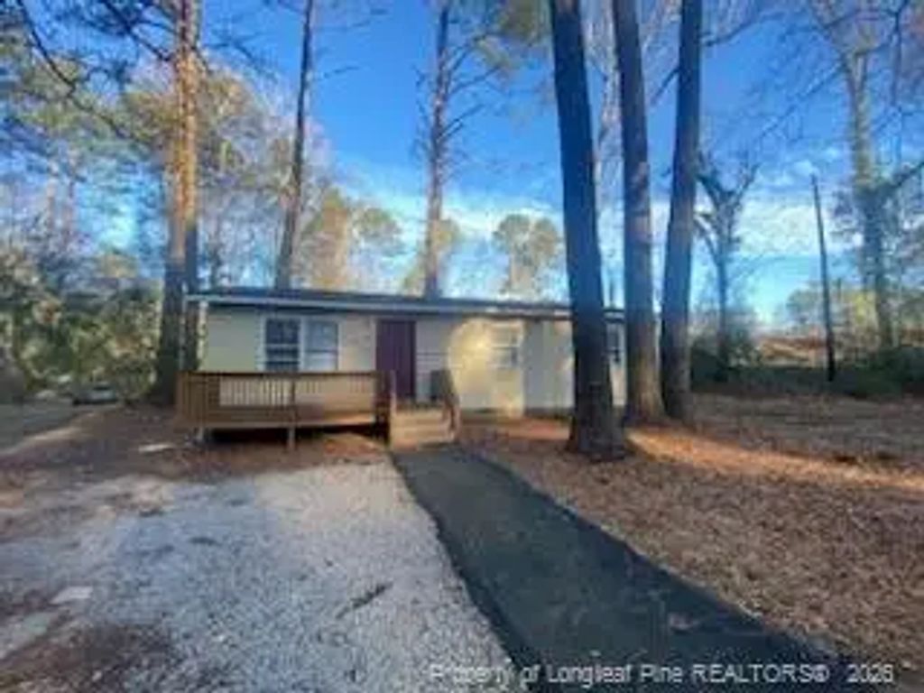 330 Wheel Hollow Trail, Sanford