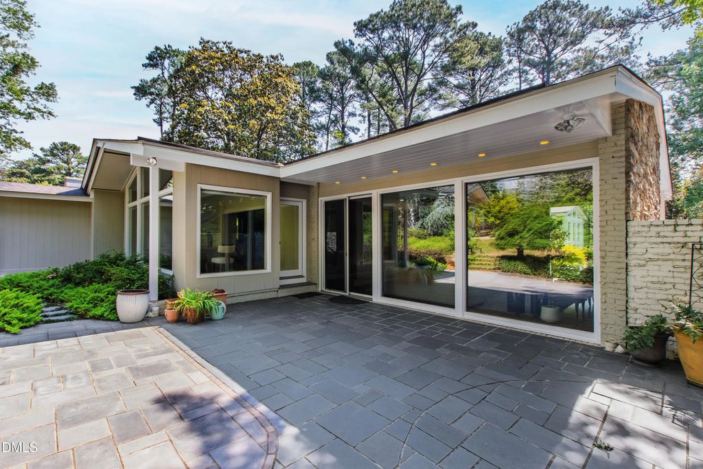2751 Toxey Drive, Raleigh