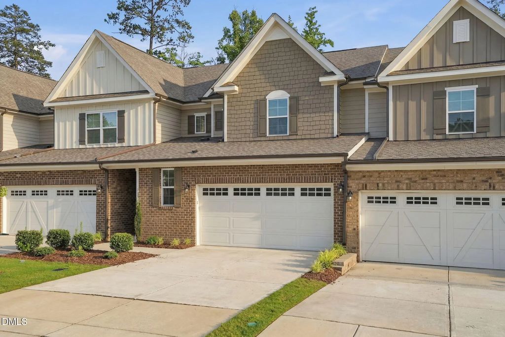 2575 Rambling Creek Road, Apex