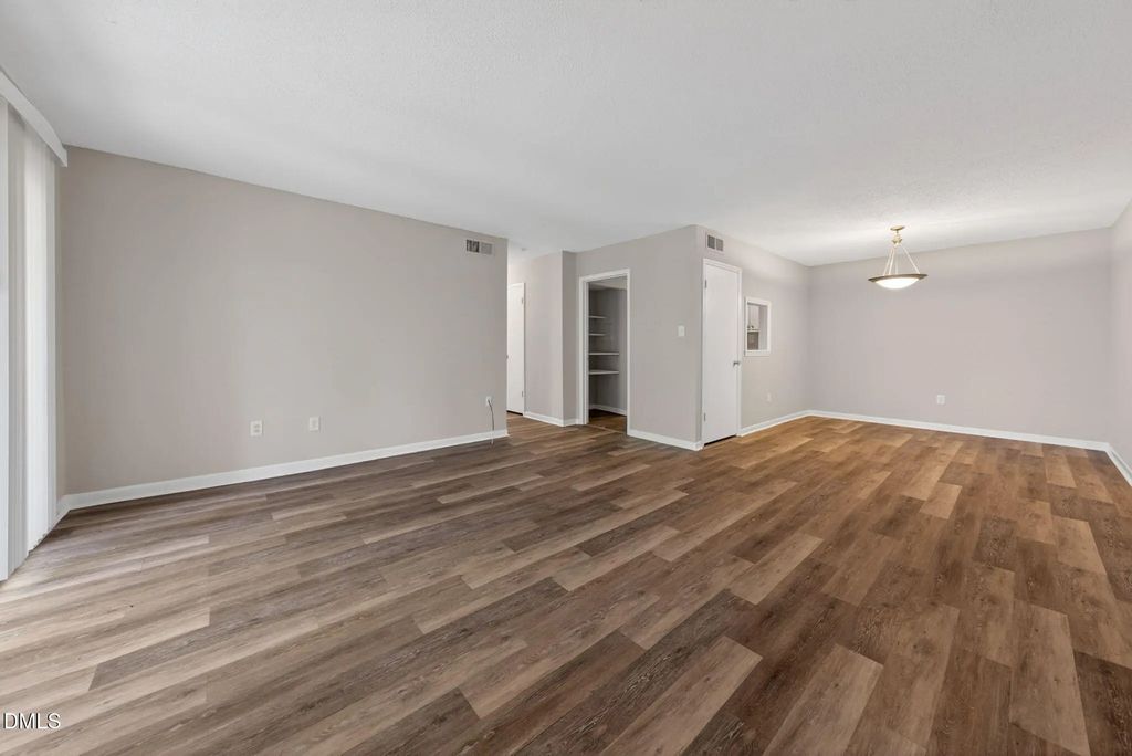 500 Umstead Drive Unit 303e, Chapel Hill