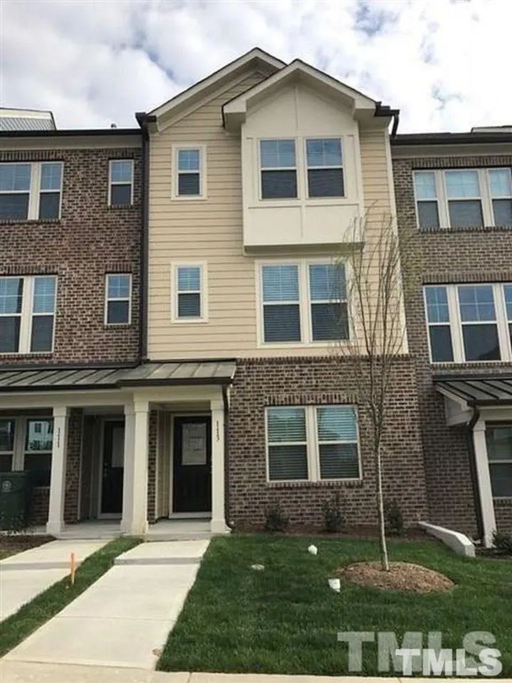 113 Ballyliffen Lane, Cary