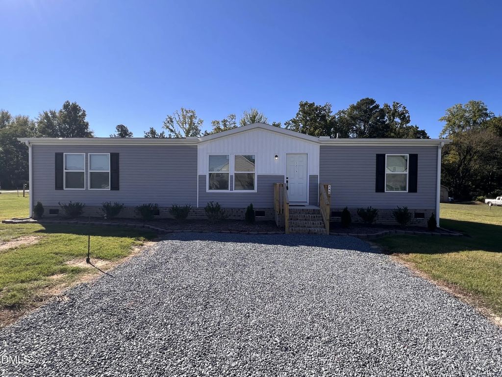 140 Durant Road, Wilsons Mills