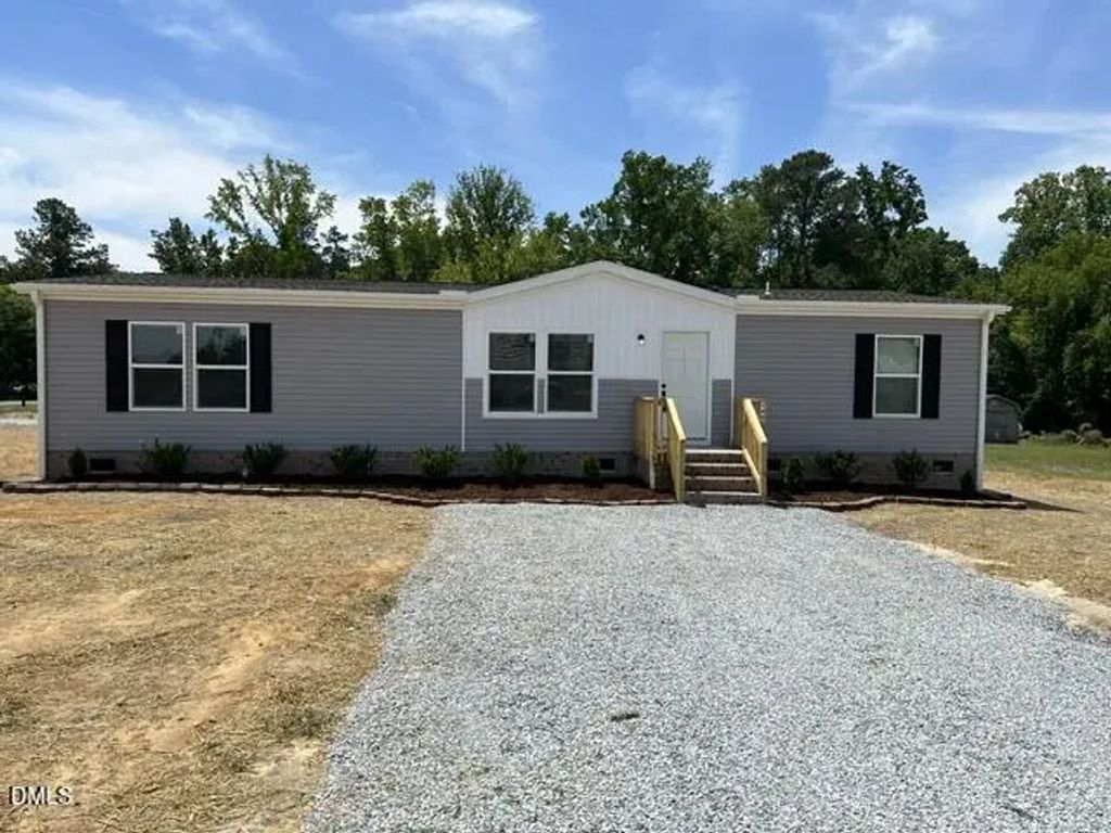 140 Durant Road, Wilsons Mills