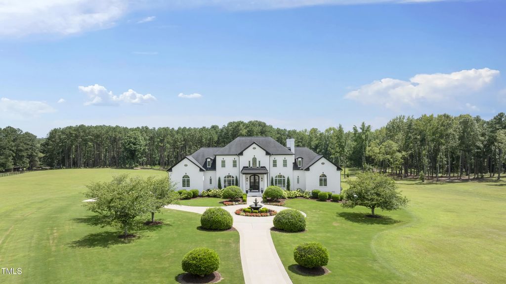 9820 Debnam Road, Zebulon