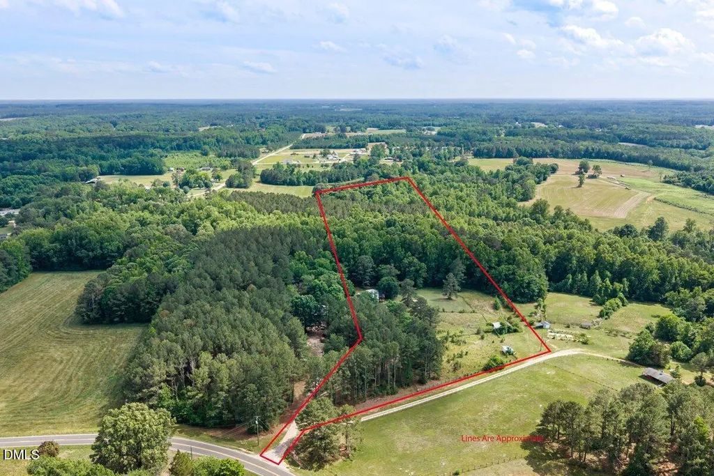 360 J B Leonard Road, Castalia