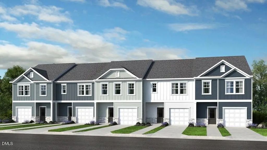 508 Oak Reserve Drive 101, Garner