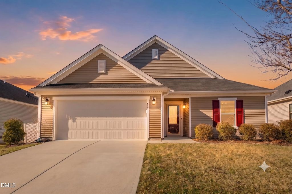 237 Willow Grove Lane, Fuquay Varina