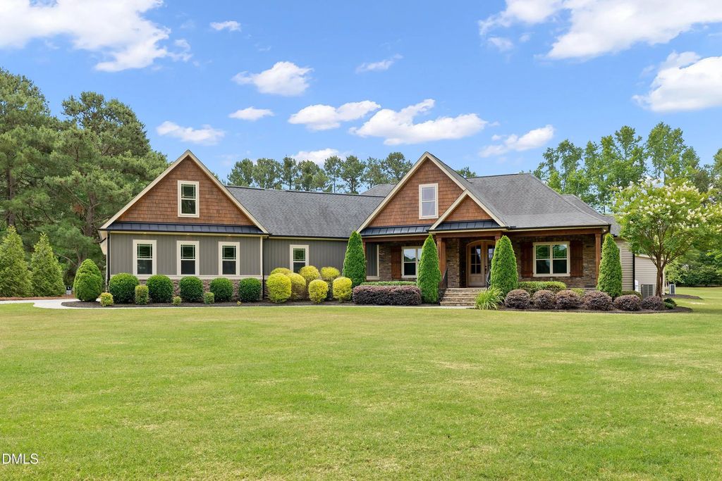 2335 Twin Acres Road, Clayton