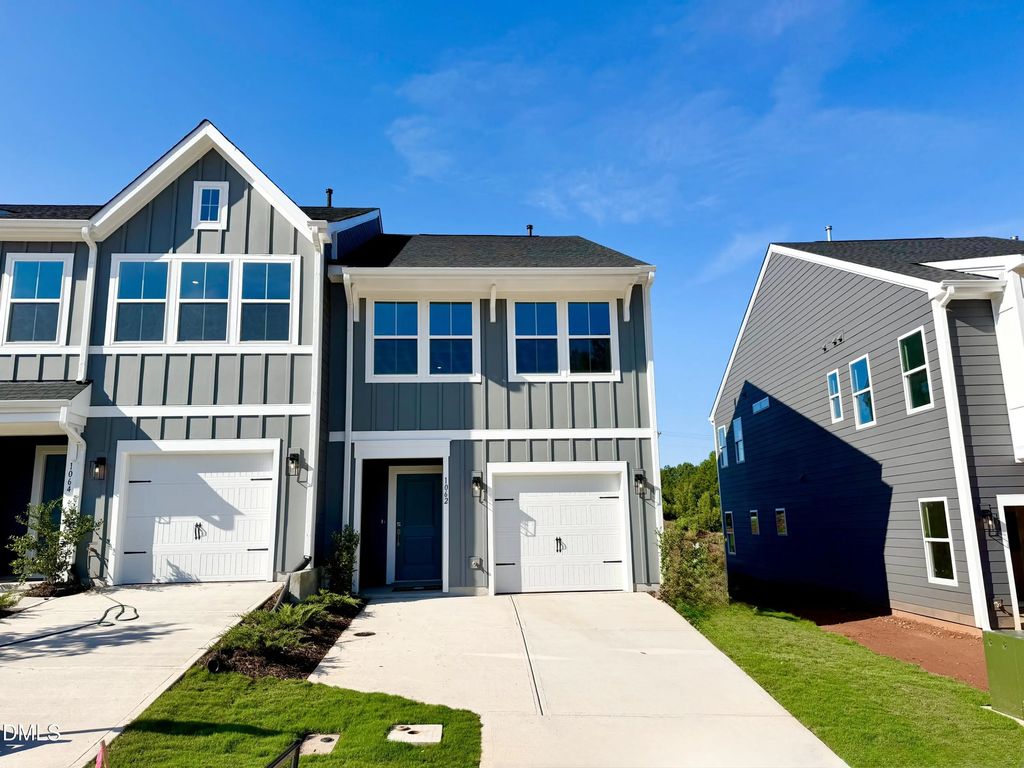 1062 Tea Rose Court 365, Durham