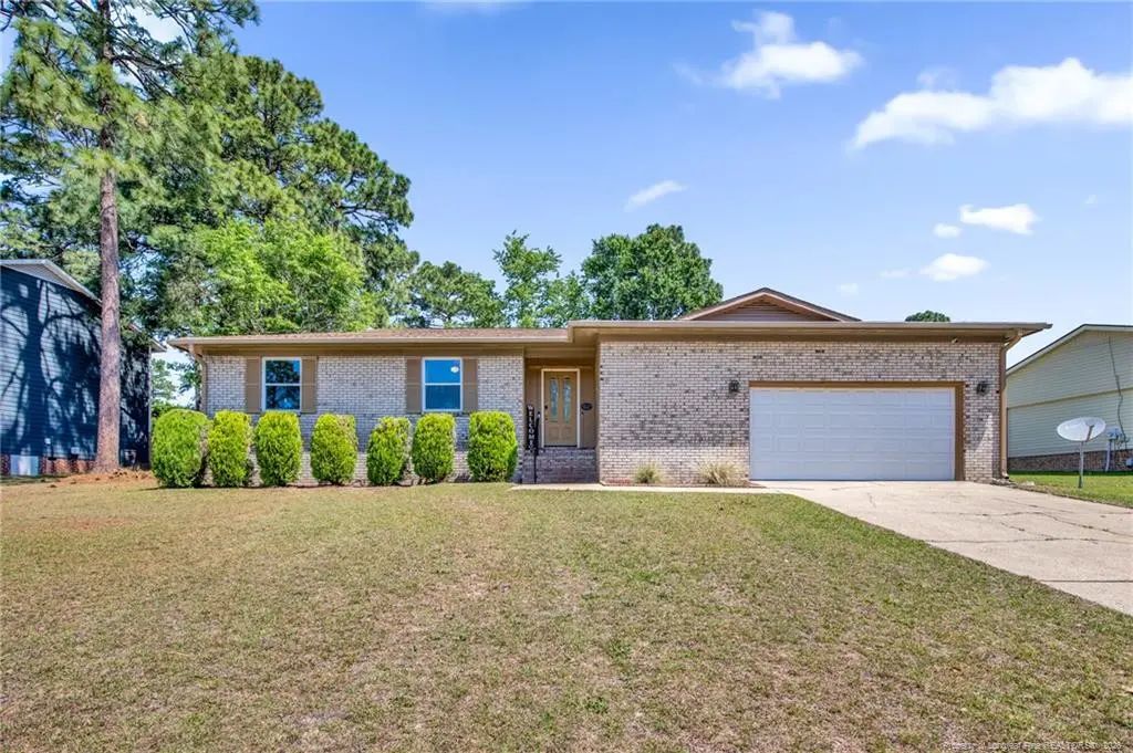 6872 Big Wood Road, Fayetteville