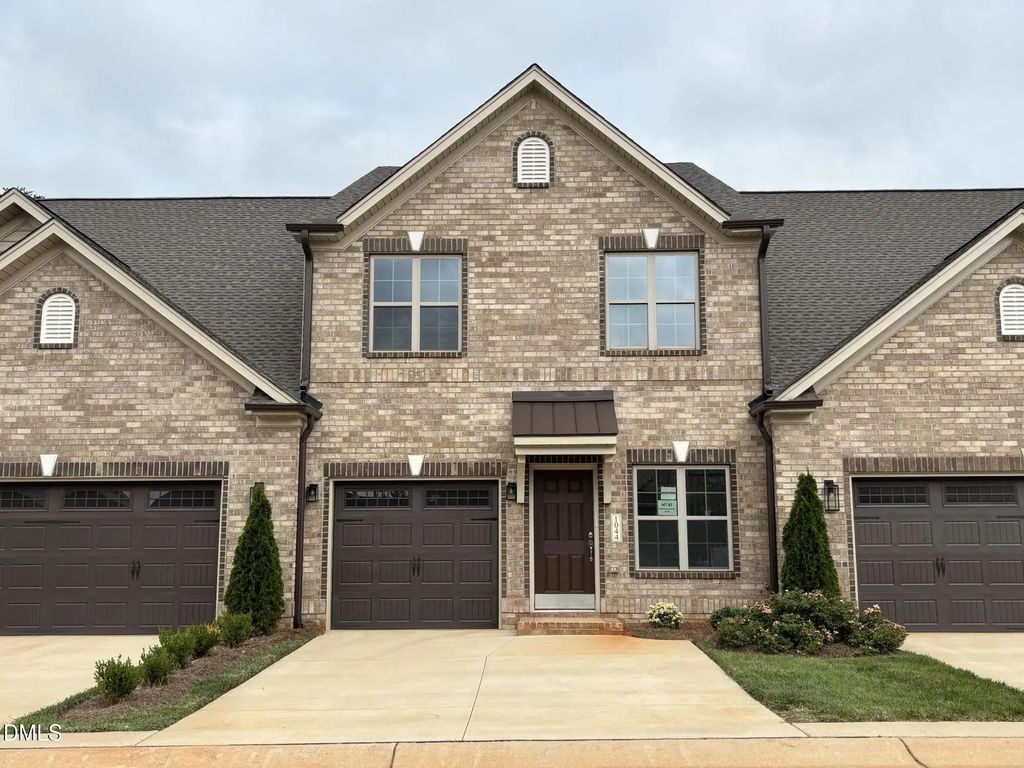 1044 Beechcraft Drive, Mebane