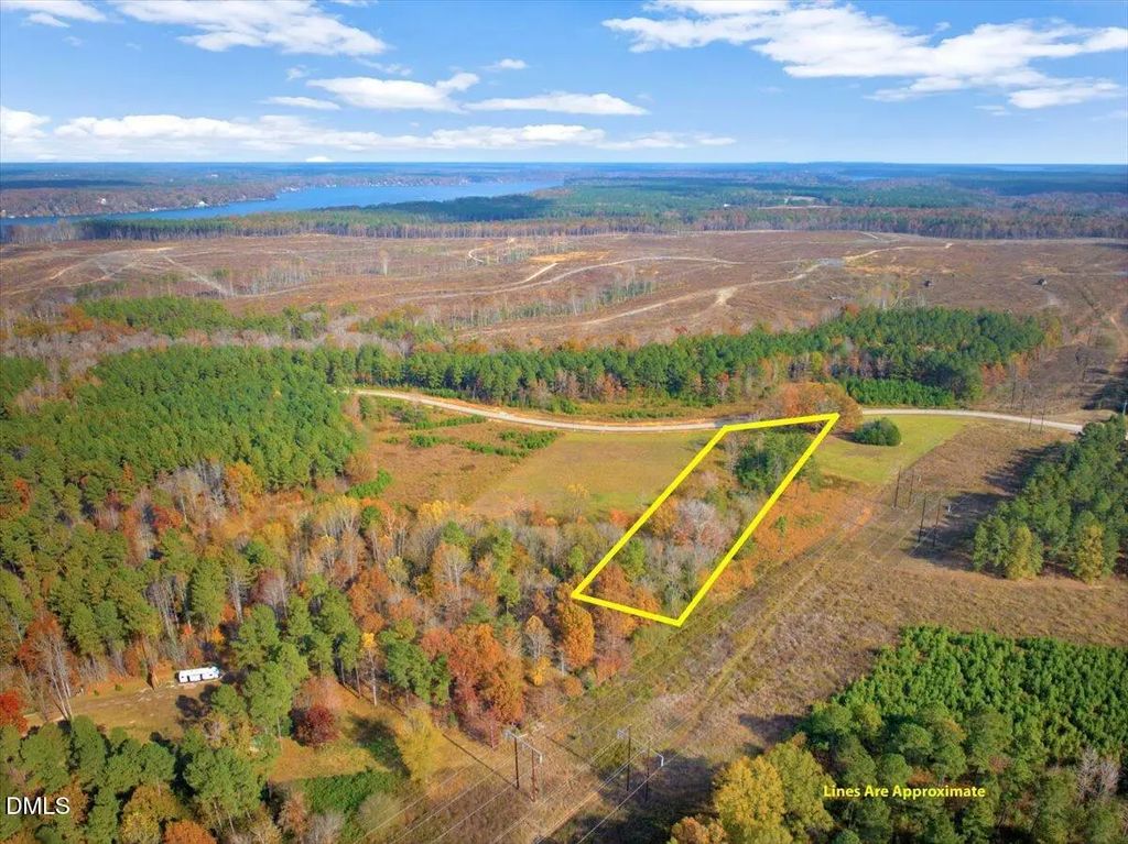 73 Pinnacle Shores Drive, Macon