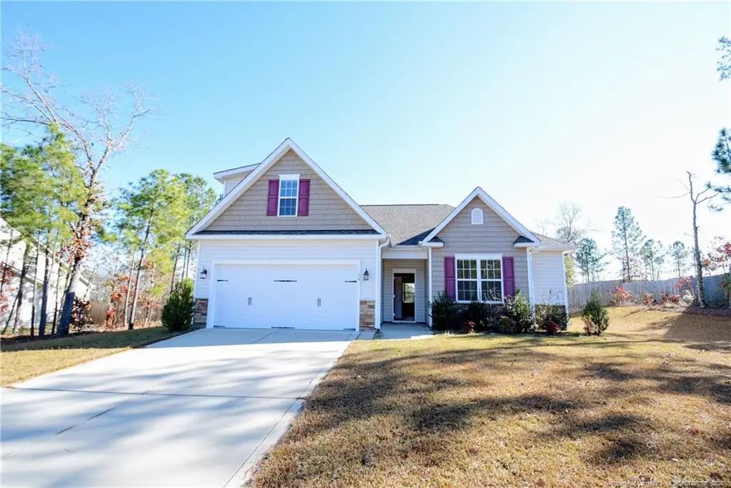 154 Heatherwood Drive, Lillington