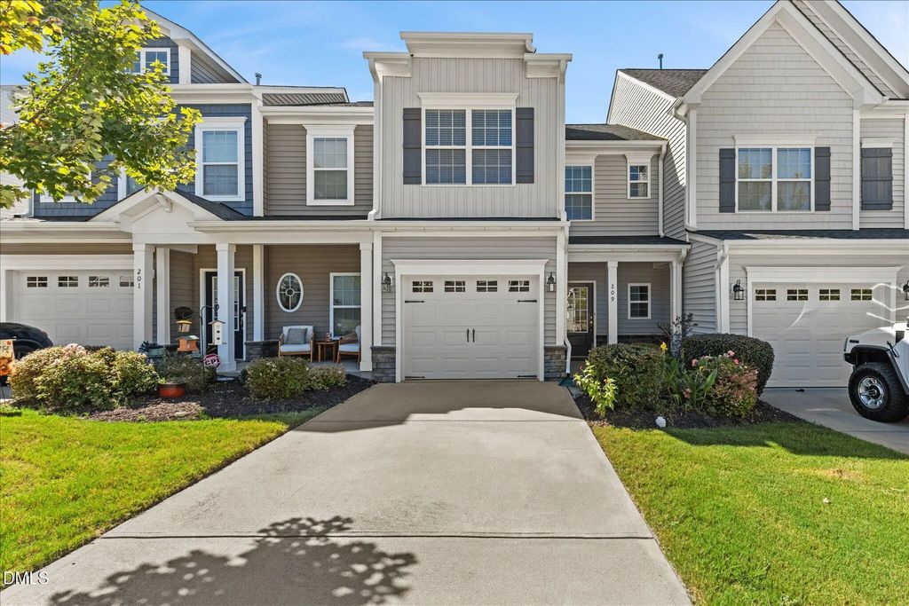 209 Gulley Glen Drive, Garner