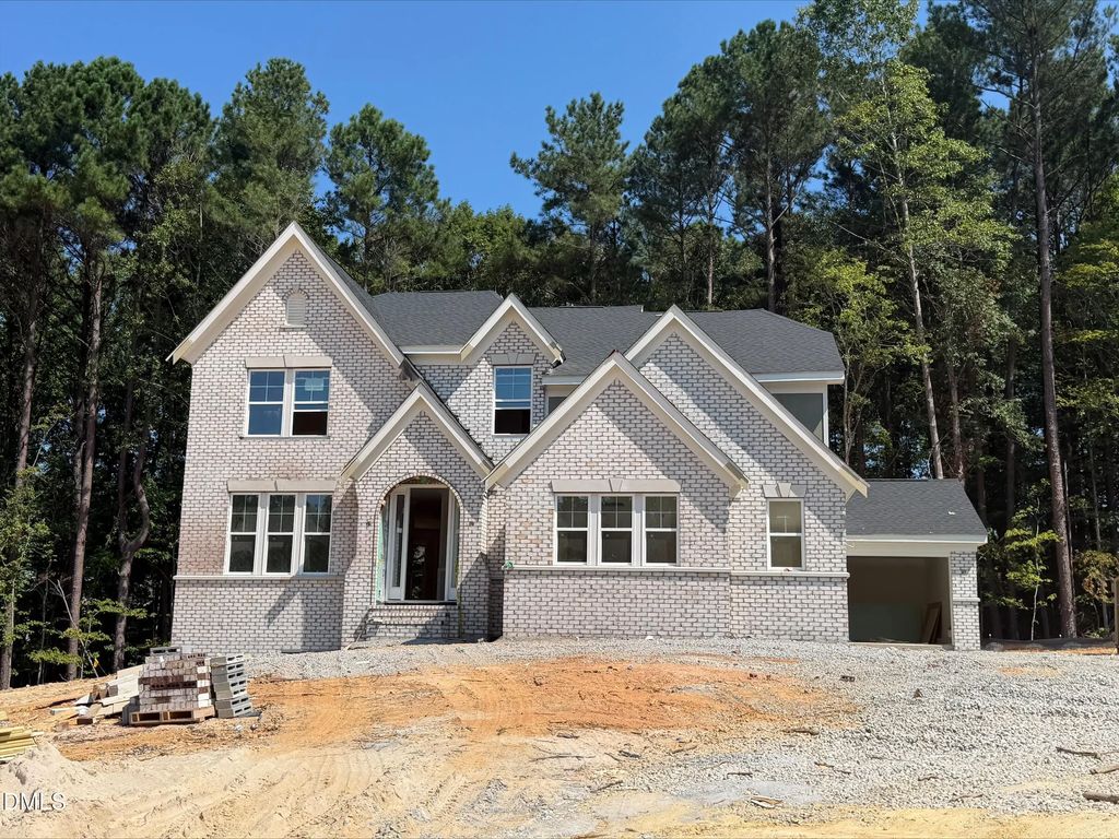56 Ogden Circle, Clayton