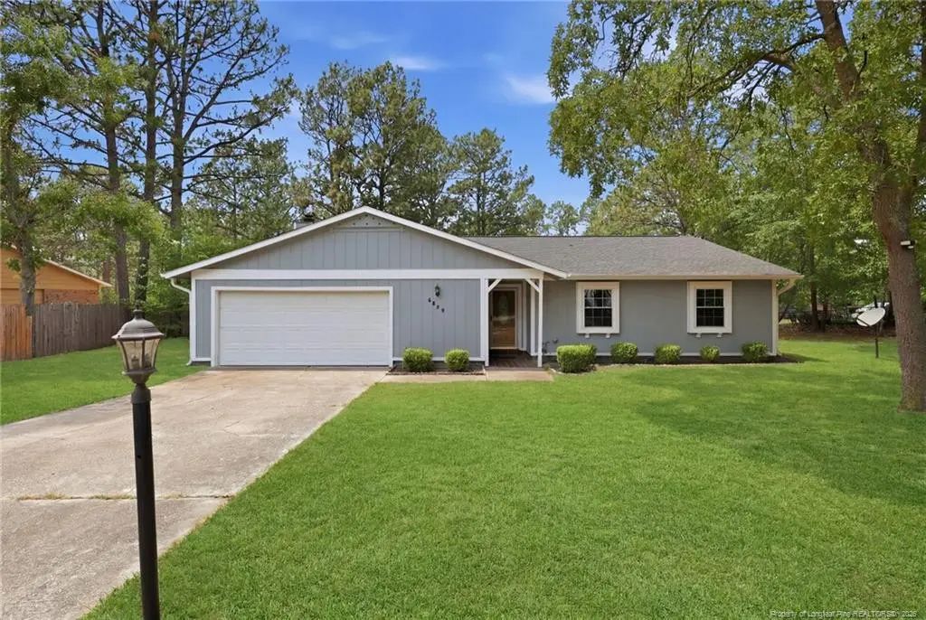 6859 Timbercroft Lane, Fayetteville