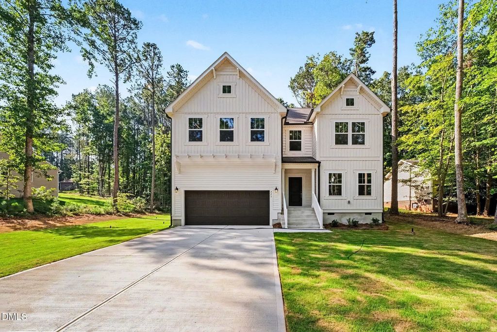 225 Rawhide Drive 1851, Louisburg