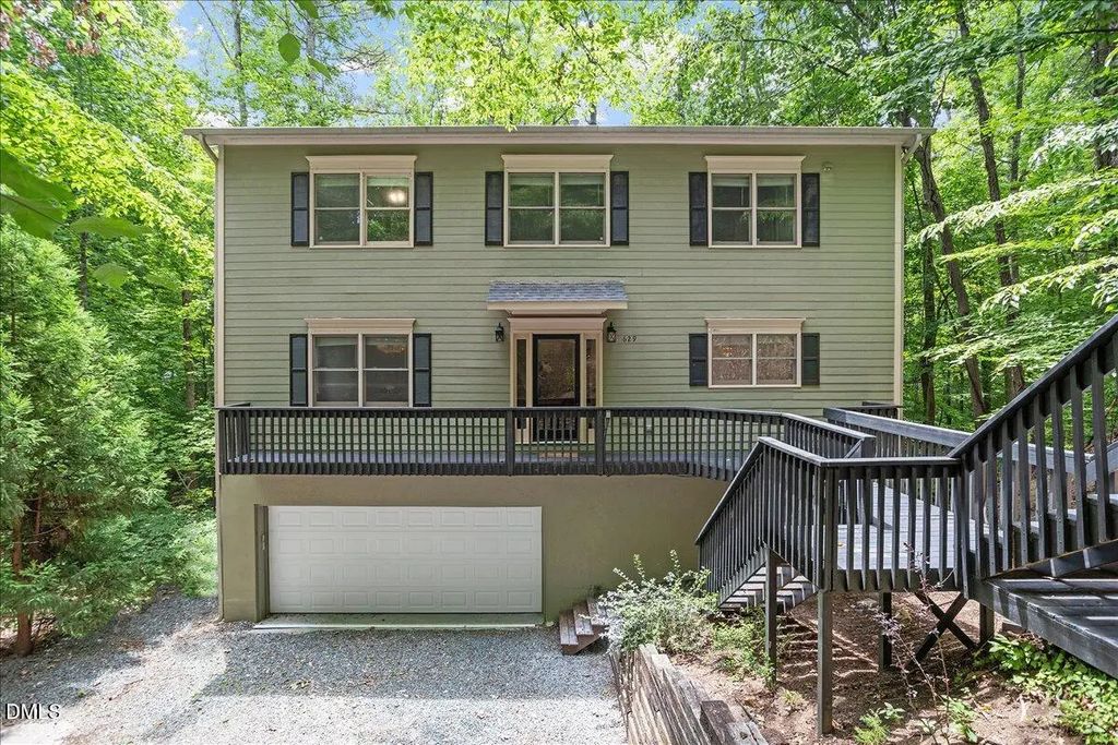 629 Brookview Drive, Chapel Hill