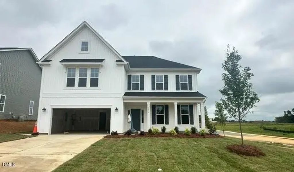 3034 Bayou Street, Graham